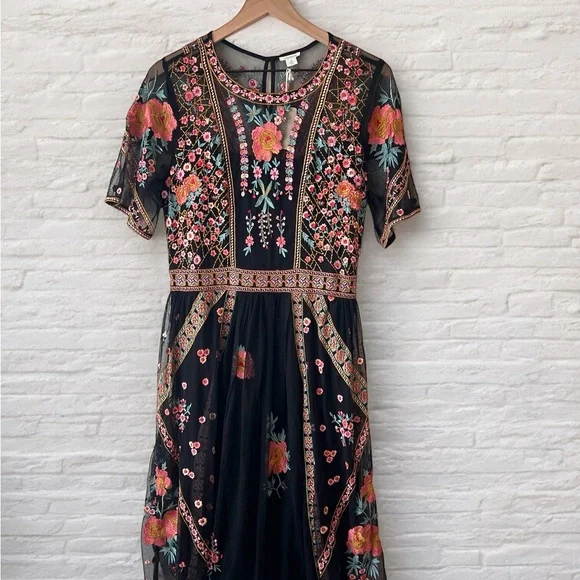 Sundance Roxanna Mesh Dress - Picture 4 of 11